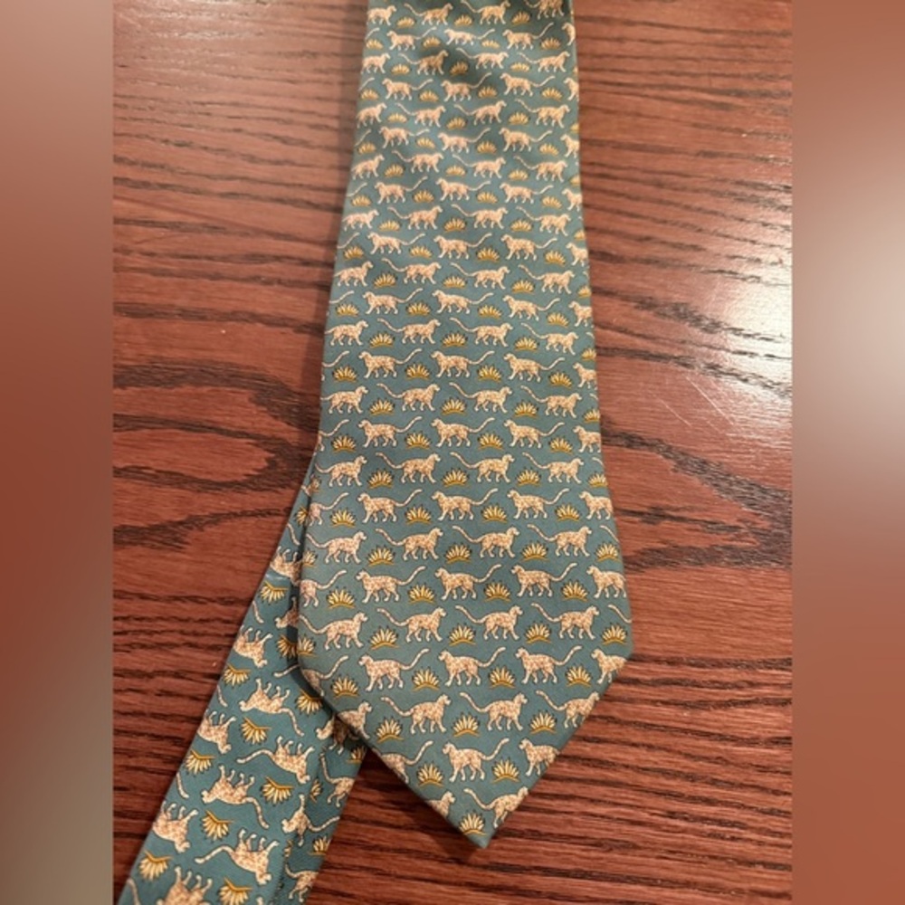 Brooks Brothers Green and Gold Animal Pattern Tie